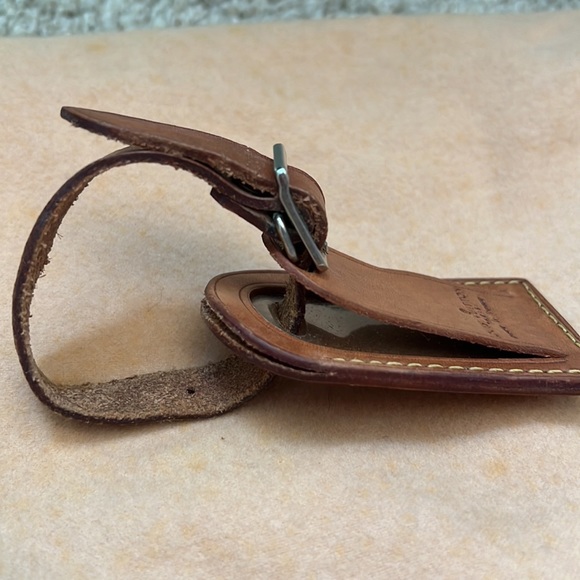 Louis Vuitton Luggage Tag - Picture 5 of 7